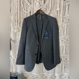 Moss Bros 1851 Tailored Men’s 3 Piece Suit Grey 100% Wool 38R 32R 32W NWT